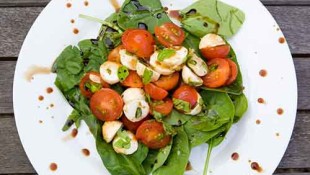 Ispanaklı Salata Tarifi