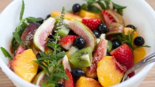Egzotik Meyve Salatası Tarifi